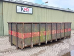 Gebruikte kabel container rode streep 17m3