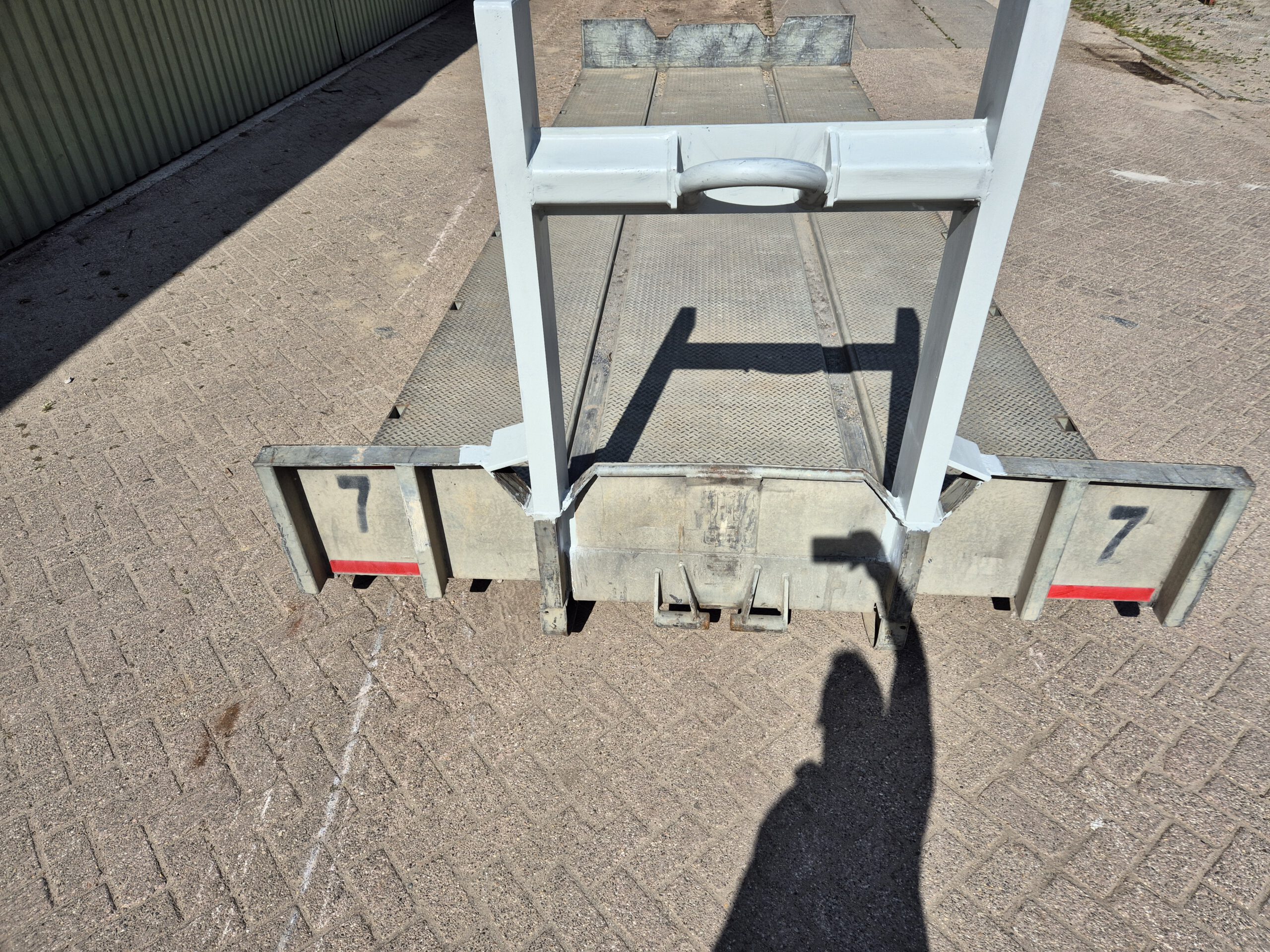 Gebruikte haakarm laadvloer - 7m x 2,5m - grijs - Afbeelding 3