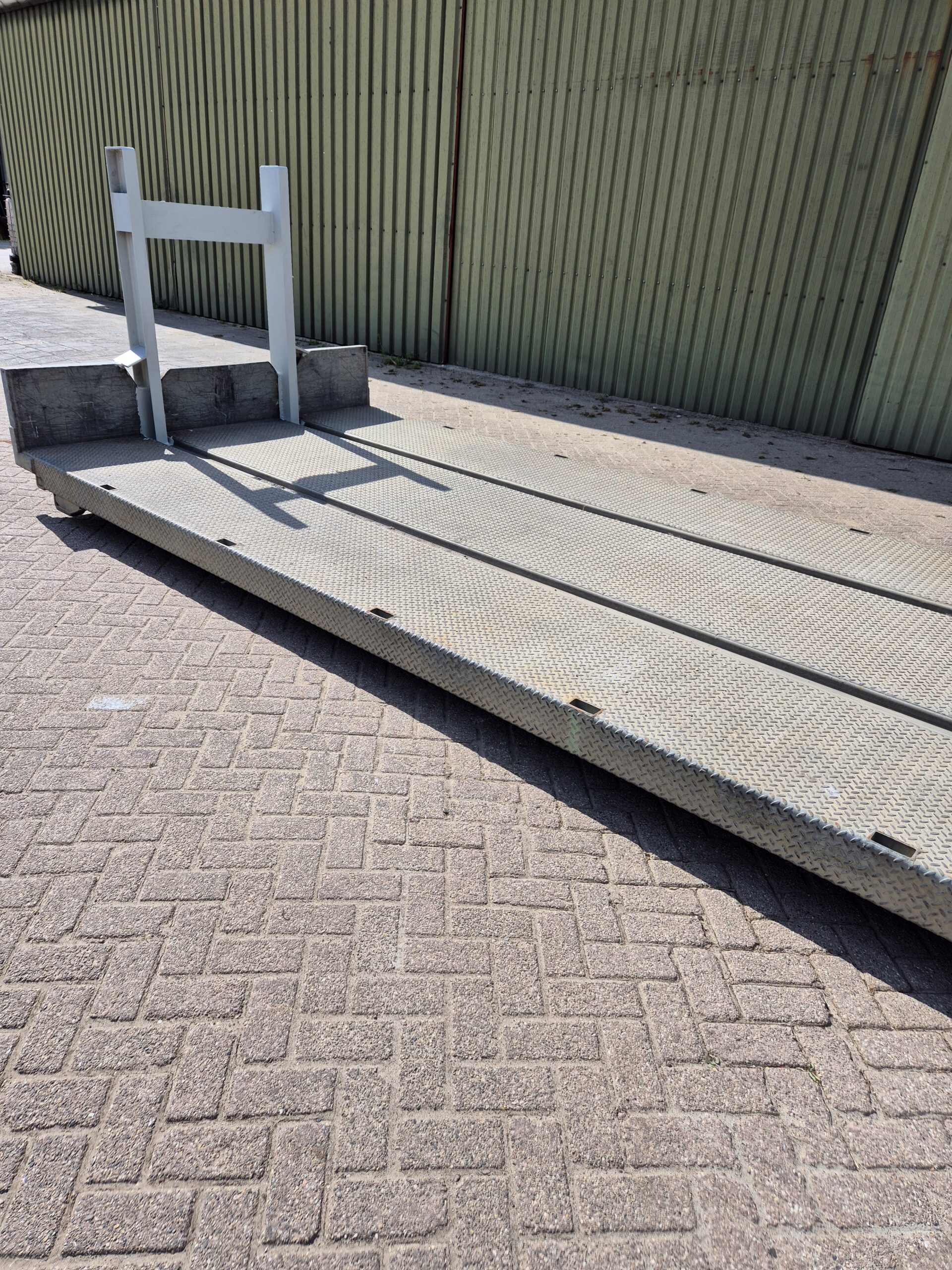 Gebruikte haakarm laadvloer - 7m x 2,5m - grijs - Afbeelding 5