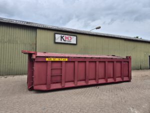Gebruikte kabel container met hydraulische kleppen 18m3 rood