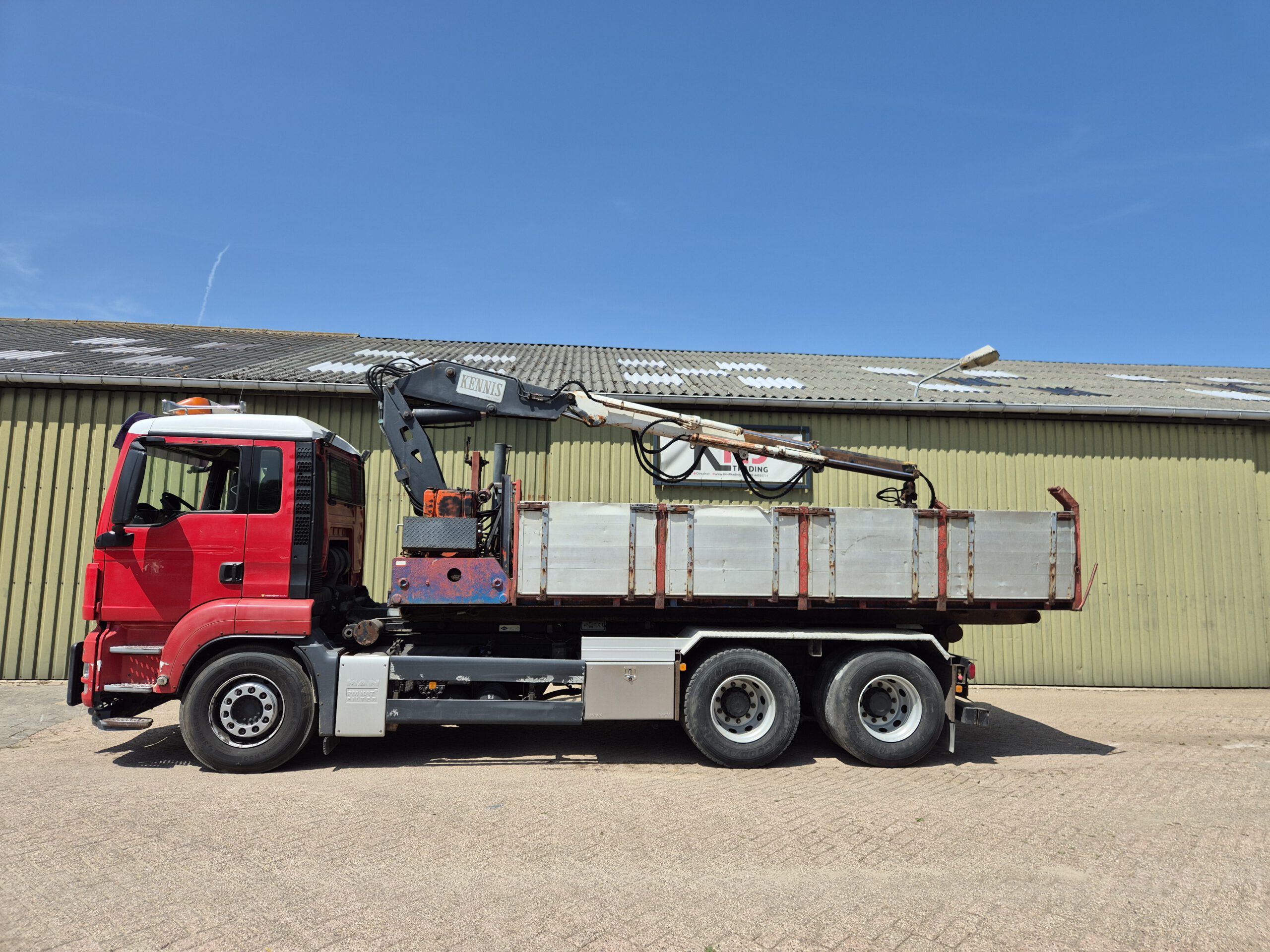 Gebruikte container met kraan - 6m - grijs/rood - Afbeelding 2