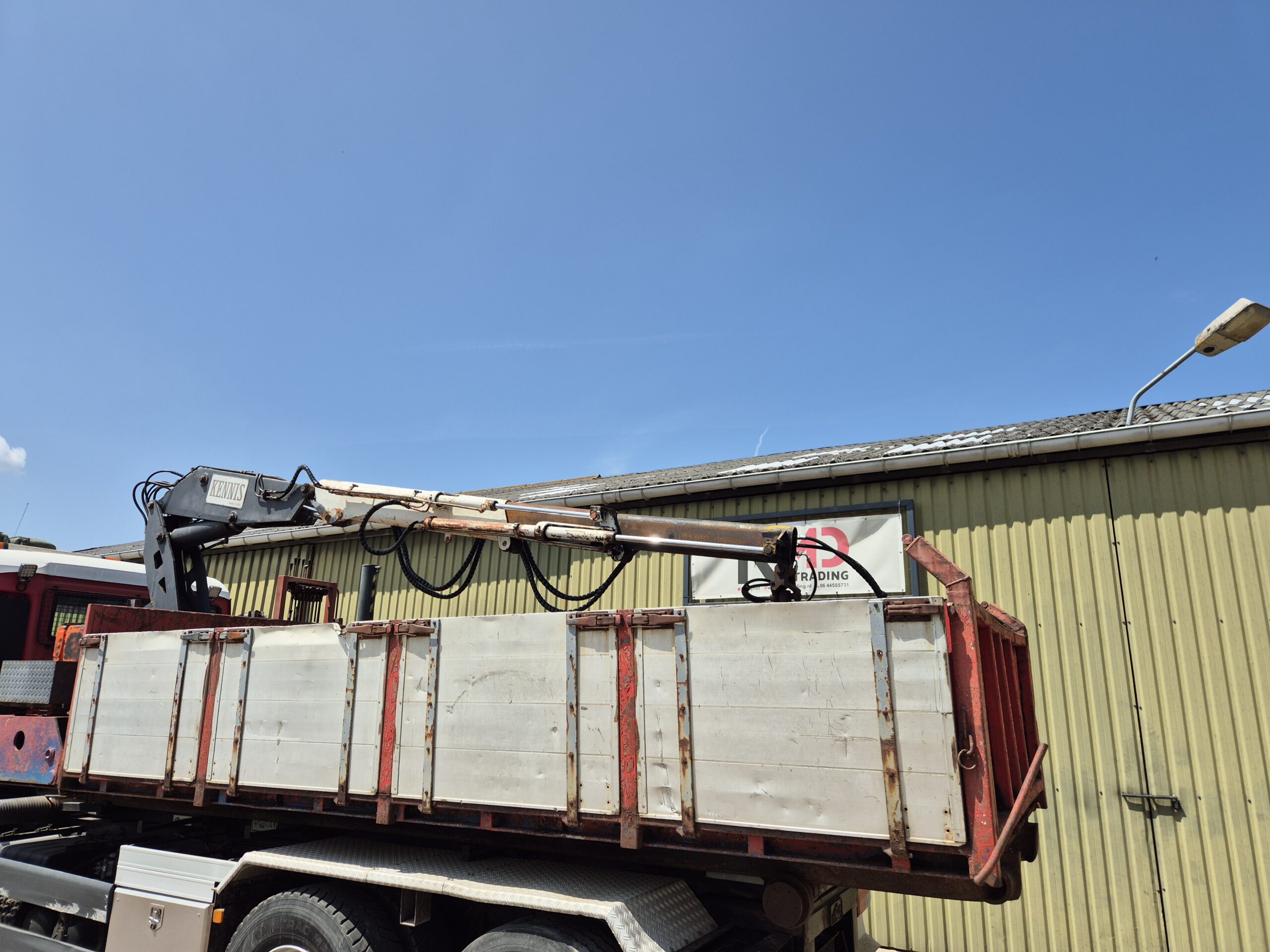 Gebruikte container met kraan - 6m - grijs/rood - Afbeelding 5