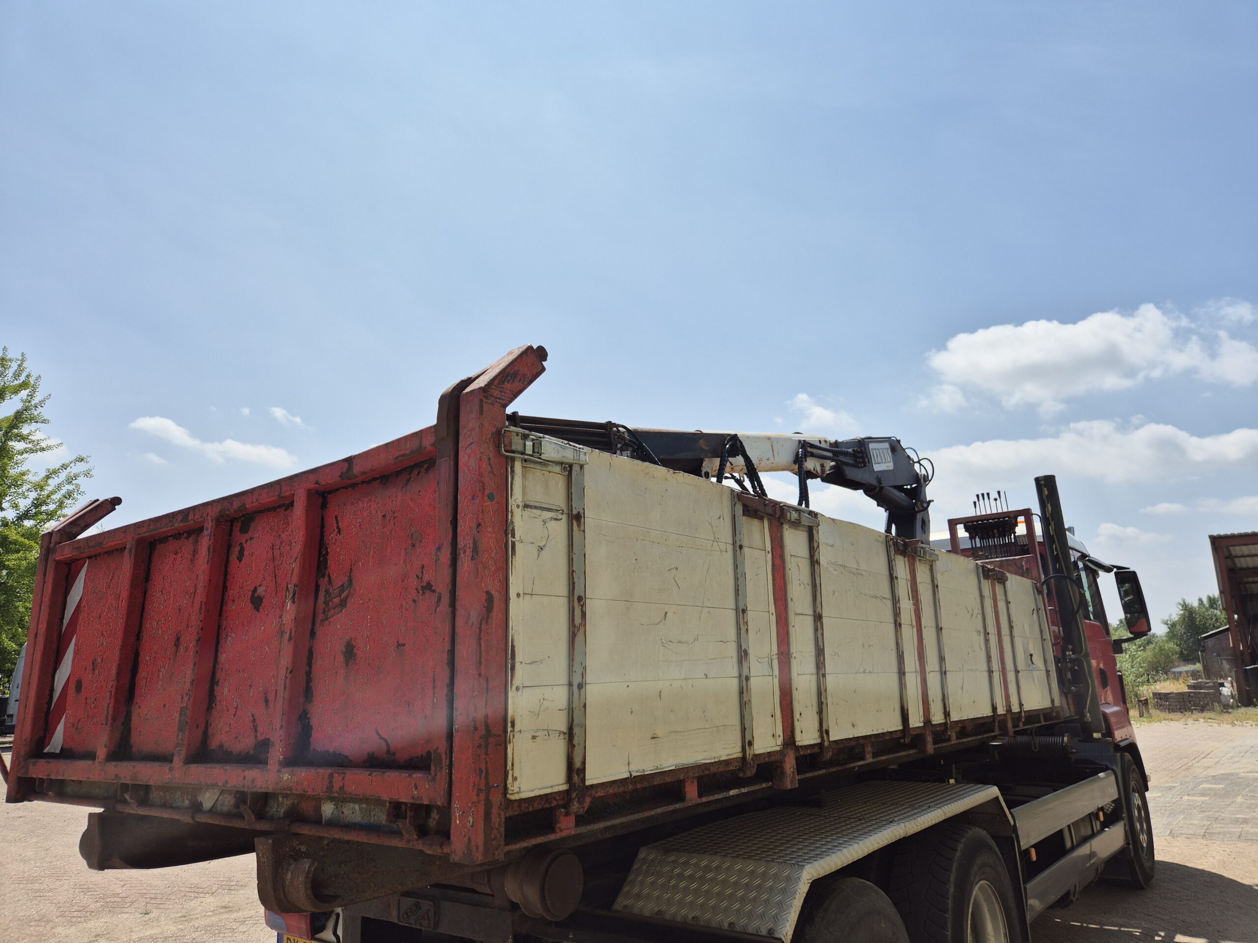 Gebruikte container met kraan - 6m - grijs/rood - Afbeelding 7