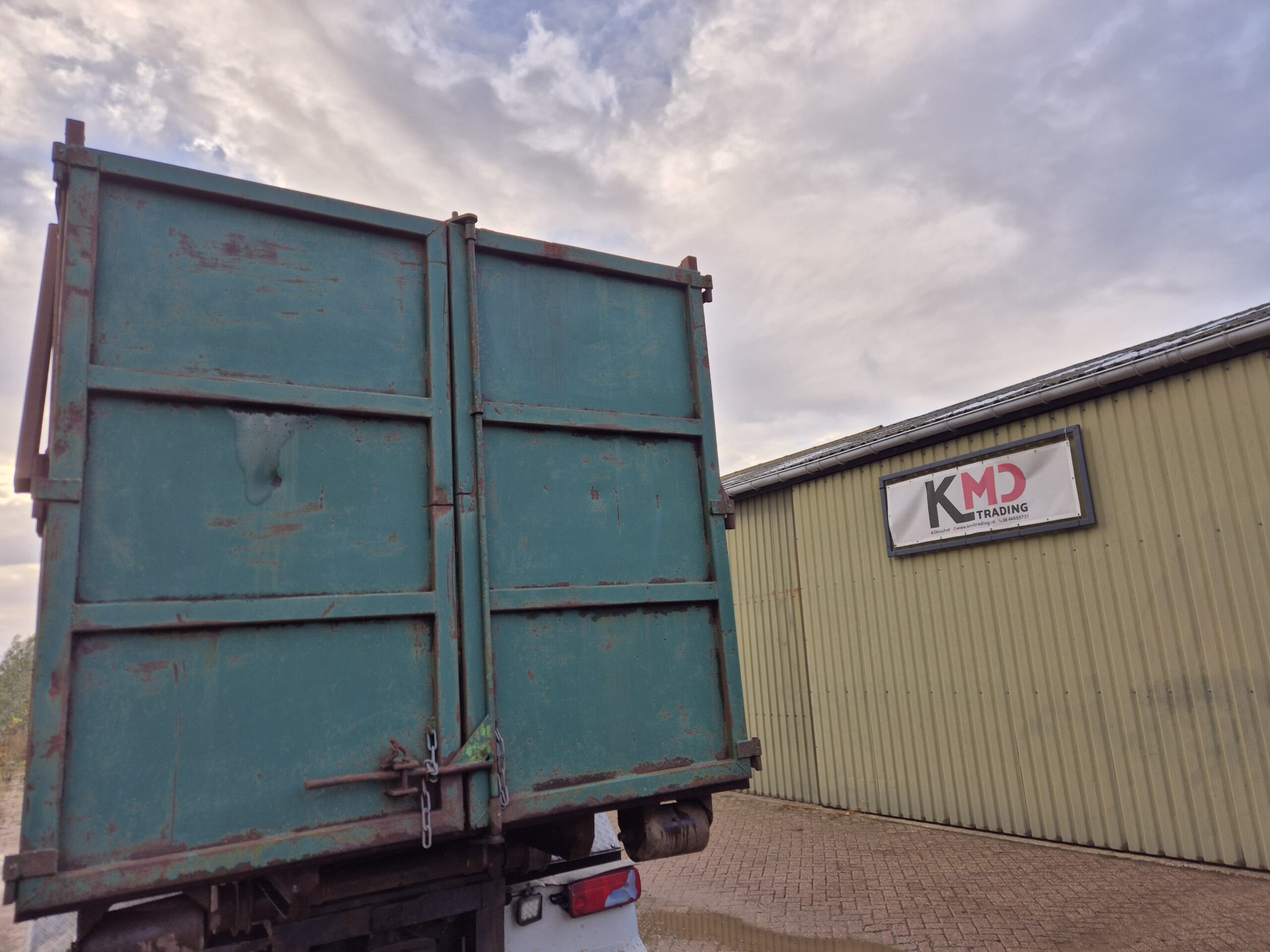 Haakarm silage container met hydraulische klep - 30m³ - 6m - groen - Afbeelding 7